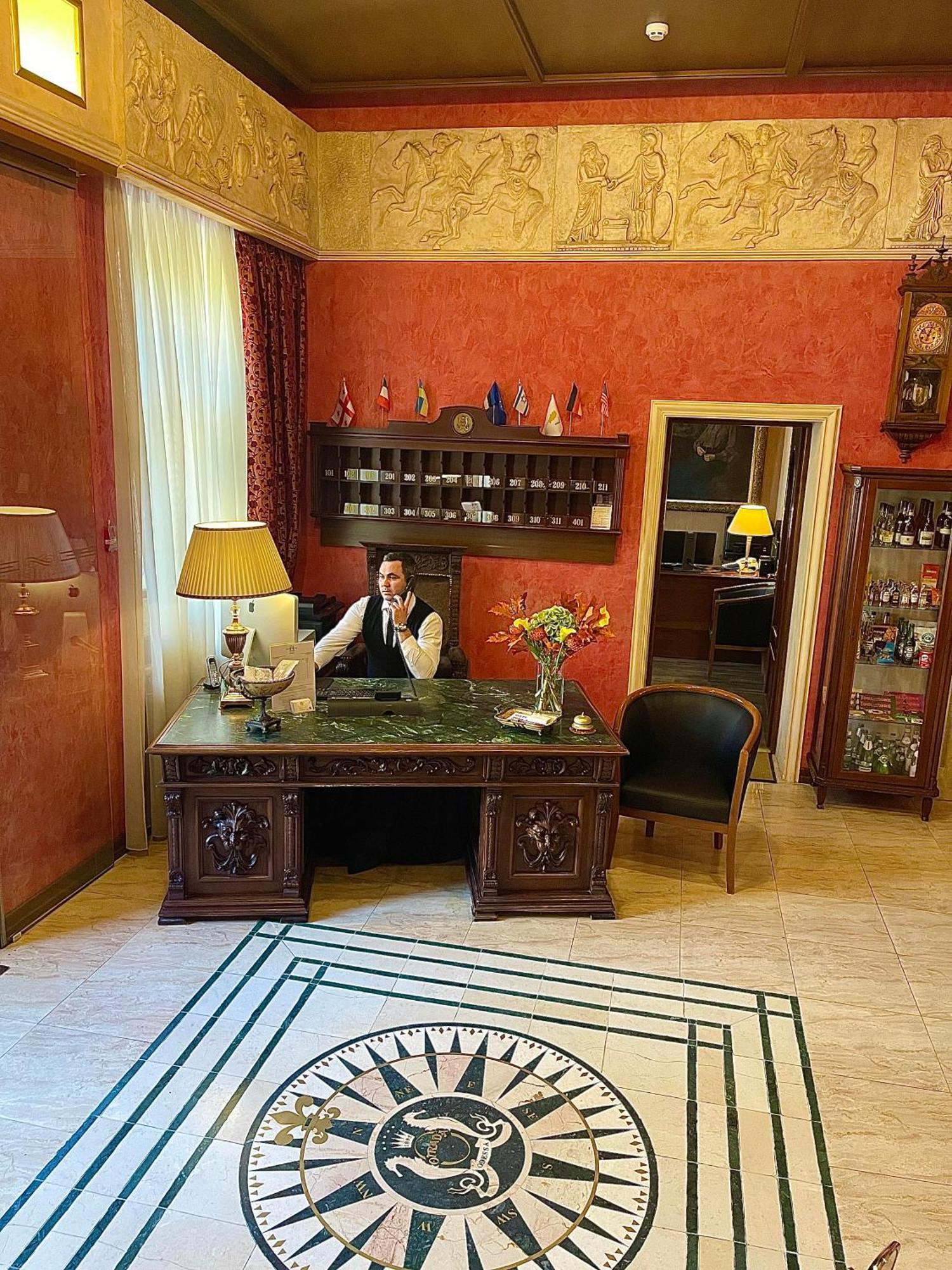 奥塔达酒店 敖德萨 外观 照片